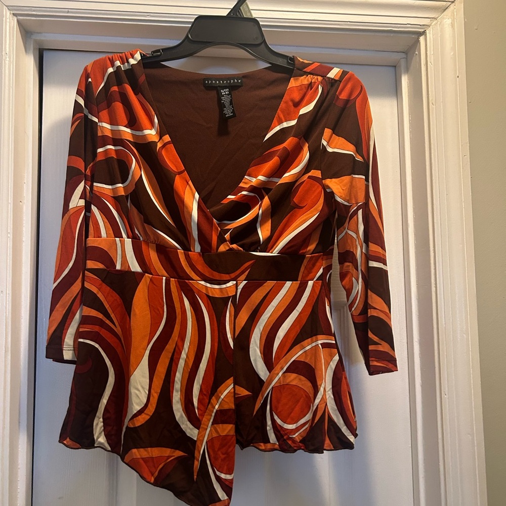 Apostrophe Women's Orange and Brown Swirl Blouse